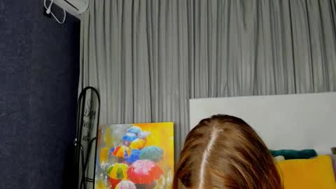 Snapshot of roseblanche2k chatting on February 18, 2025, 1:32 am Florin online show from February 18, 2025, 1:32 am