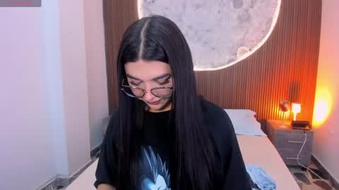 Snapshot of rosecassie chatting on May 5, 2026, 1:30 pm Rose online show from May 5, 2026, 1:30 pm