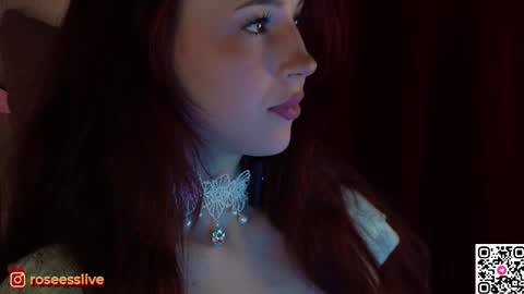 roseess_ online show from January 10, 2026, 1:46 pm