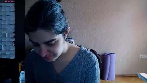 Rose online show from February 9, 2026, 10:19 am