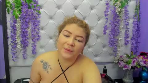 Julieta online show from September 12, 2025, 12:27 pm