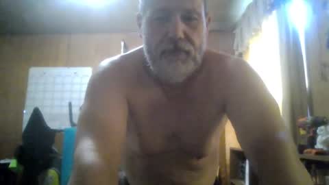 Snapshot of rosepanda chatting on October 5, 2025, 3:43 pm Lost4gain online show from October 5, 2025, 3:43 pm