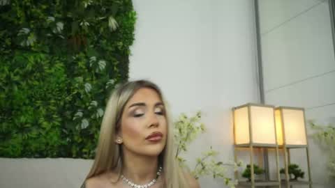 Amii online show from May 11, 2026, 4:04 pm