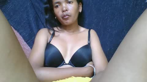 rosia685234 online show from January 7, 2026, 6:05 am