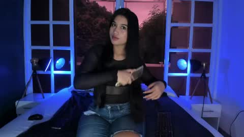 Rosie online show from May 25, 2026, 11:49 am