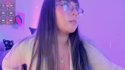 Snapshot of ross_lee chatting on April 23, 2026, 7:05 pm ross_lee online show from April 23, 2026, 7:05 pm