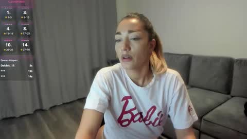 Snapshot of rossana_doll chatting on January 16, 2026, 6:23 pm Rossa online show from January 16, 2026, 6:23 pm