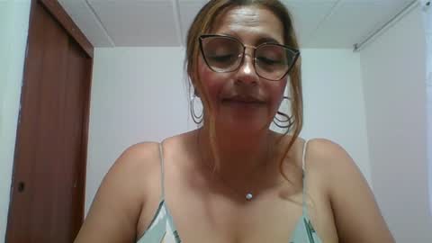 Rossana  online show from December 6, 2024, 10:30 pm