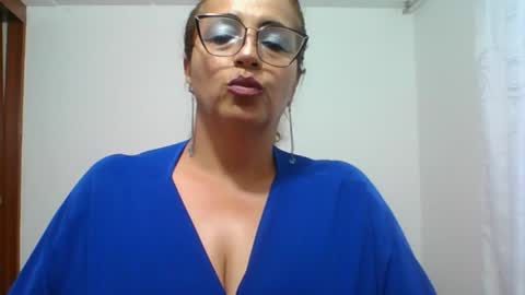 Rossana  online show from February 5, 2025, 10:55 pm