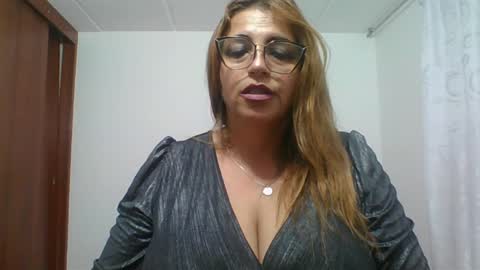 Rossana  online show from February 8, 2025, 2:15 am