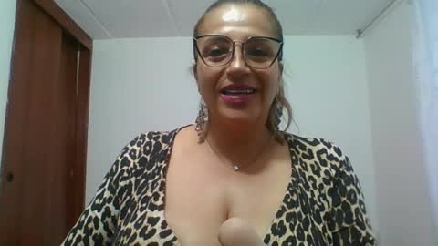 Rossana  online show from February 11, 2025, 10:50 pm