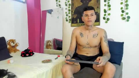 Anal for the first time 40000tks online show from November 2, 2025, 8:44 pm