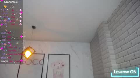 rosse jeane v online show from December 4, 2024, 1:09 pm