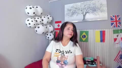 Snapshot of rosse_milf1 chatting on July 13, 2026, 12:30 pm rosse_milf1 online show from July 13, 2026, 12:30 pm