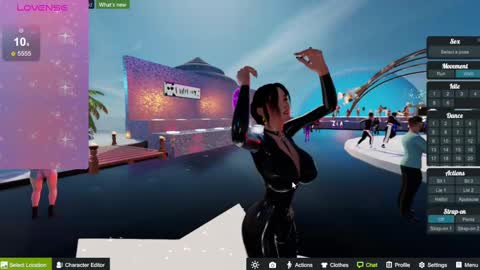 Snapshot of rosse_mistress chatting on January 15, 2025, 10:02 pm Roxana online show from January 15, 2025, 10:02 pm