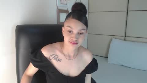 Snapshot of rossi_baker chatting on February 27, 2025, 3:26 pm Rossi online show from February 27, 2025, 3:26 pm