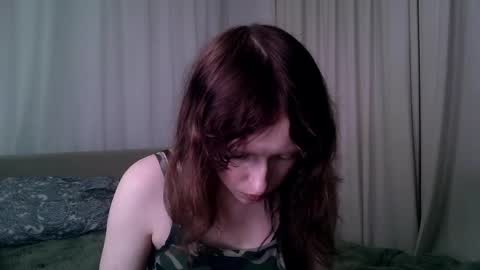 rosy_petal online show from May 18, 2026, 9:09 pm