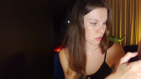 roter_rita online show from October 19, 2025, 7:36 pm