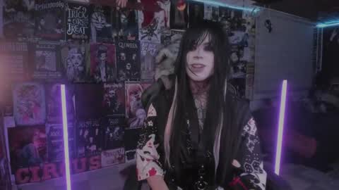 Snapshot of rotten_dreams chatting on May 26, 2026, 11:45 pm rot online show from May 26, 2026, 11:45 pm