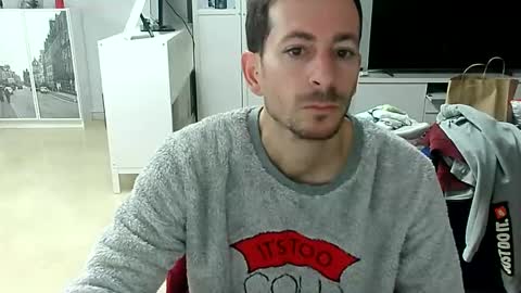 roubarixx online show from January 10, 2025, 7:25 am