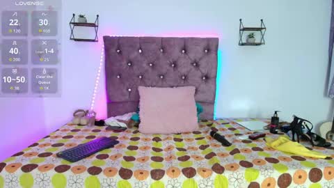 Snapshot of rousemilf4u chatting on May 16, 2026, 10:36 am rouse online show from May 16, 2026, 10:36 am