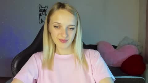 Snapshot of rousereed chatting on July 2, 2026, 12:00 pm Rouse online show from July 2, 2026, 12:00 pm