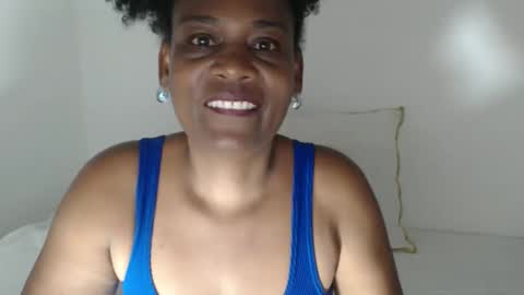 luxa online show from February 8, 2026, 5:27 pm