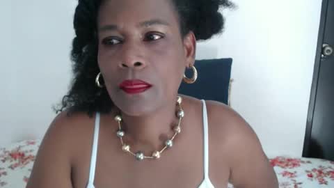 luxa online show from March 22, 2026, 5:38 pm