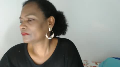 luxa online show from March 24, 2026, 12:54 pm