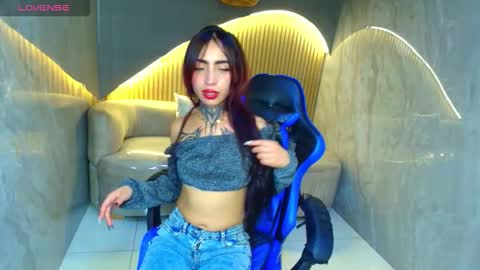 Roux  online show from February 23, 2026, 8:28 pm