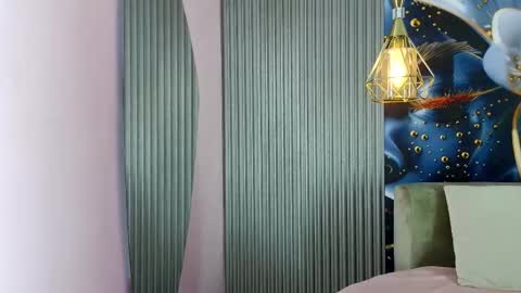 Snapshot of rouxinferno_cr chatting on February 22, 2026, 3:51 am rouxinferno_cr online show from February 22, 2026, 3:51 am