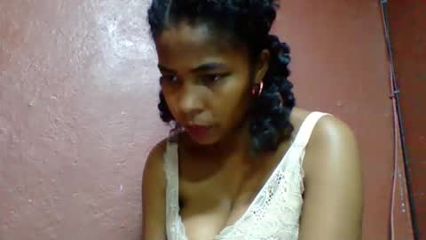 Snapshot of rovaelyah chatting on October 23, 2025, 2:49 pm rovaelyah online show from October 23, 2025, 2:49 pm