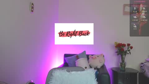 Roxanna online show from February 5, 2025, 9:07 pm