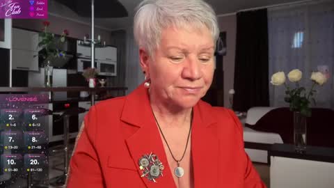 Roxana online show from February 5, 2025, 3:09 pm