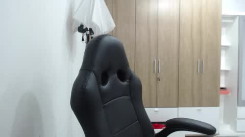 Roxana online show from January 5, 2026, 5:27 pm