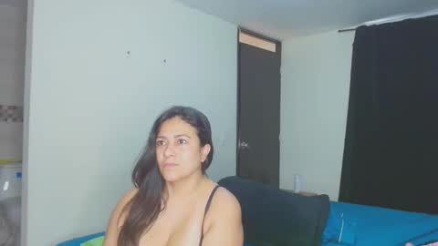 roxanasexy2025 online show from November 30, 2025, 12:42 pm