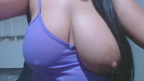 roxxy online show from July 15, 2026, 10:37 pm