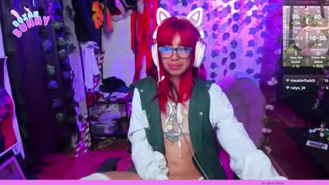 roxxy online show from March 4, 2025, 5:11 am
