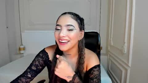 Snapshot of roxanerichie chatting on November 25, 2025, 7:58 pm roxanerichie online show from November 25, 2025, 7:58 pm