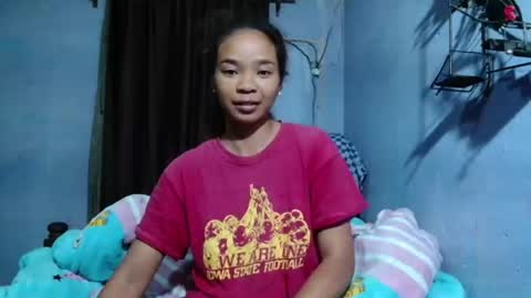 Snapshot of roxanne_98 chatting on July 5, 2026, 2:40 am roxanne_98 online show from July 5, 2026, 2:40 am