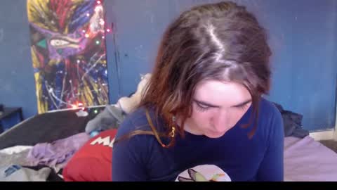 Snapshot of roxanneroulette chatting on January 11, 2025, 8:21 pm Silver online show from January 11, 2025, 8:21 pm