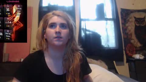 Snapshot of roxanneroulette chatting on September 22, 2025, 7:27 pm Silver online show from September 22, 2025, 7:27 pm