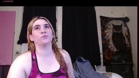 Snapshot of roxanneroulette chatting on October 10, 2025, 1:59 am Silver online show from October 10, 2025, 1:59 am