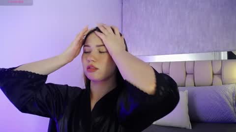 Roxie  online show from February 21, 2025, 10:37 pm