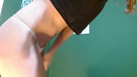 Snapshot of roxiehood chatting on February 21, 2026, 1:50 am Roxie online show from February 21, 2026, 1:50 am