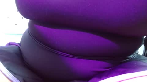 roxiie online show from November 9, 2025, 12:36 pm