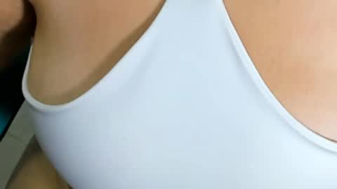 Roxana online show from May 29, 2026, 11:52 am