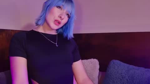 Snapshot of roxxxevelvet chatting on September 14, 2025, 6:01 am Roxx IG online show from September 14, 2025, 6:01 am
