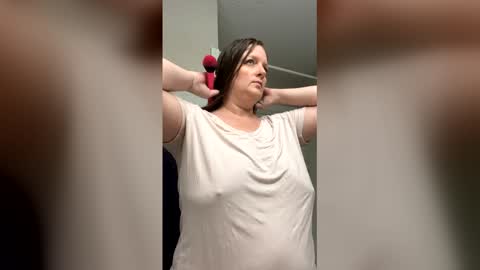 RoxxxiPaid online show from April 25, 2026, 9:01 am