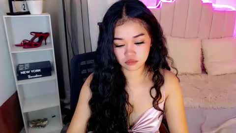 Snapshot of roxxy_blossom chatting on September 27, 2025, 2:44 pm roxxy_blossom online show from September 27, 2025, 2:44 pm